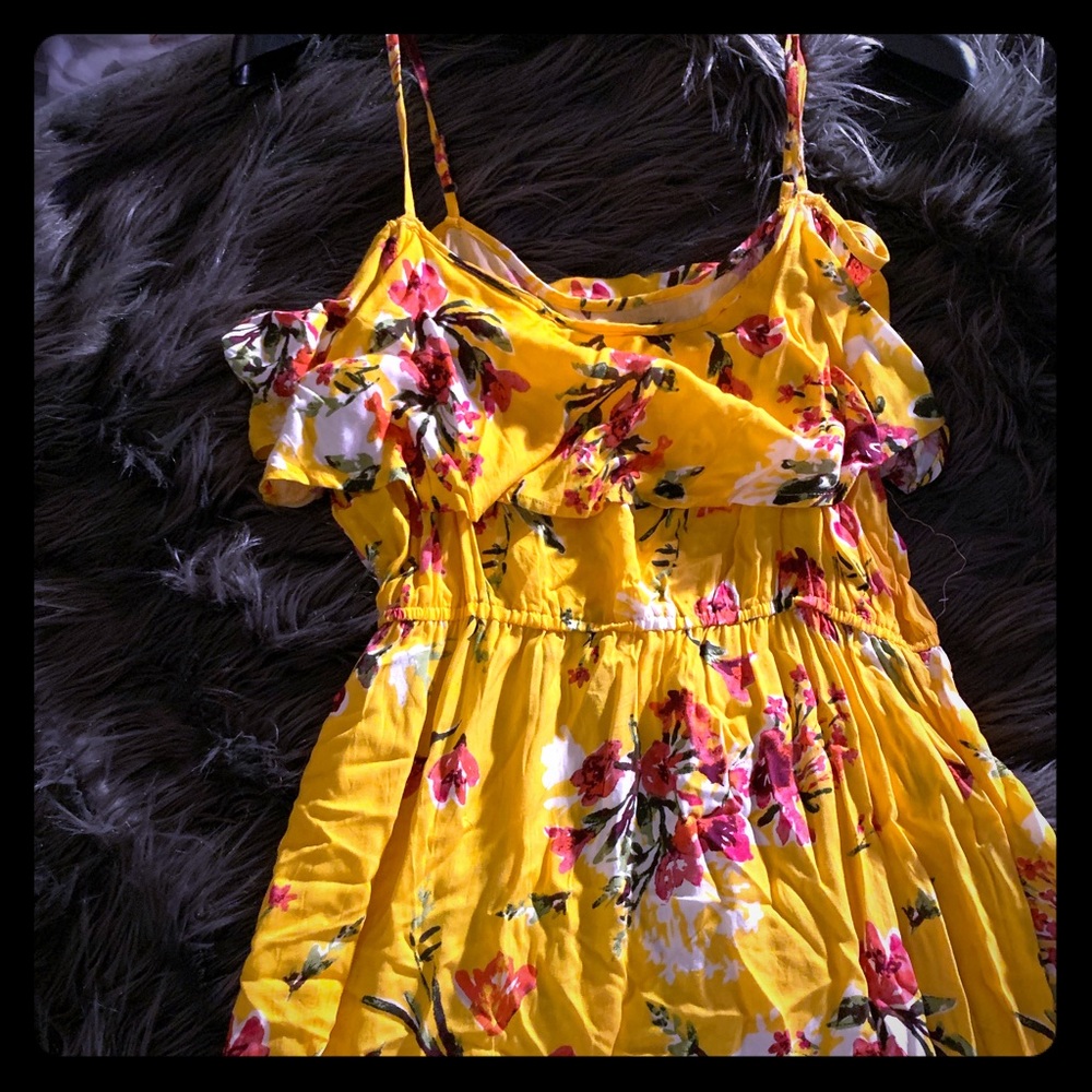 Beautiful floral maxi dress
